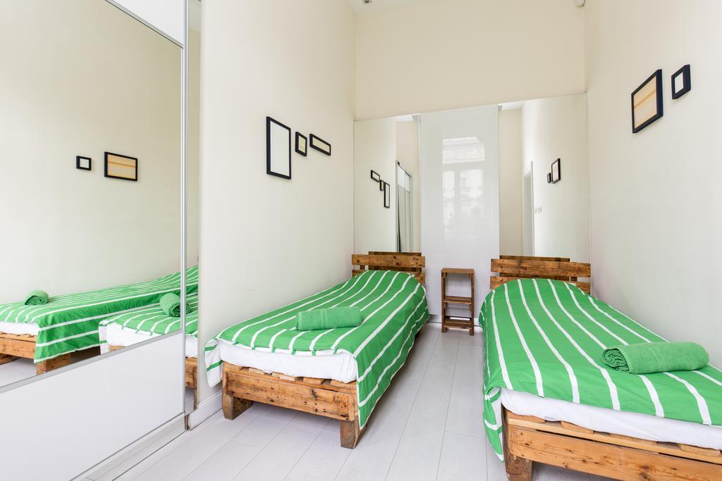 Jozsef63 Apartment Budapest Esterno foto