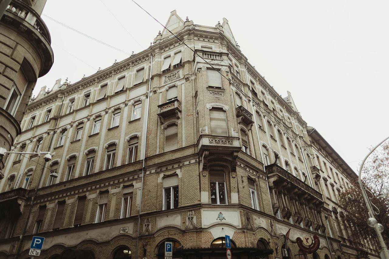 Jozsef63 Apartment Budapest Esterno foto